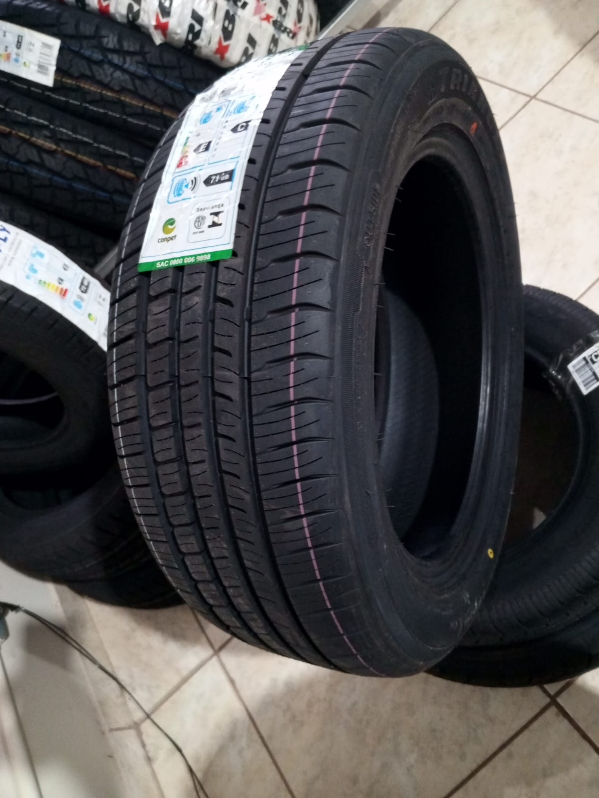 Pneu 265/70R16 XBRI Liso