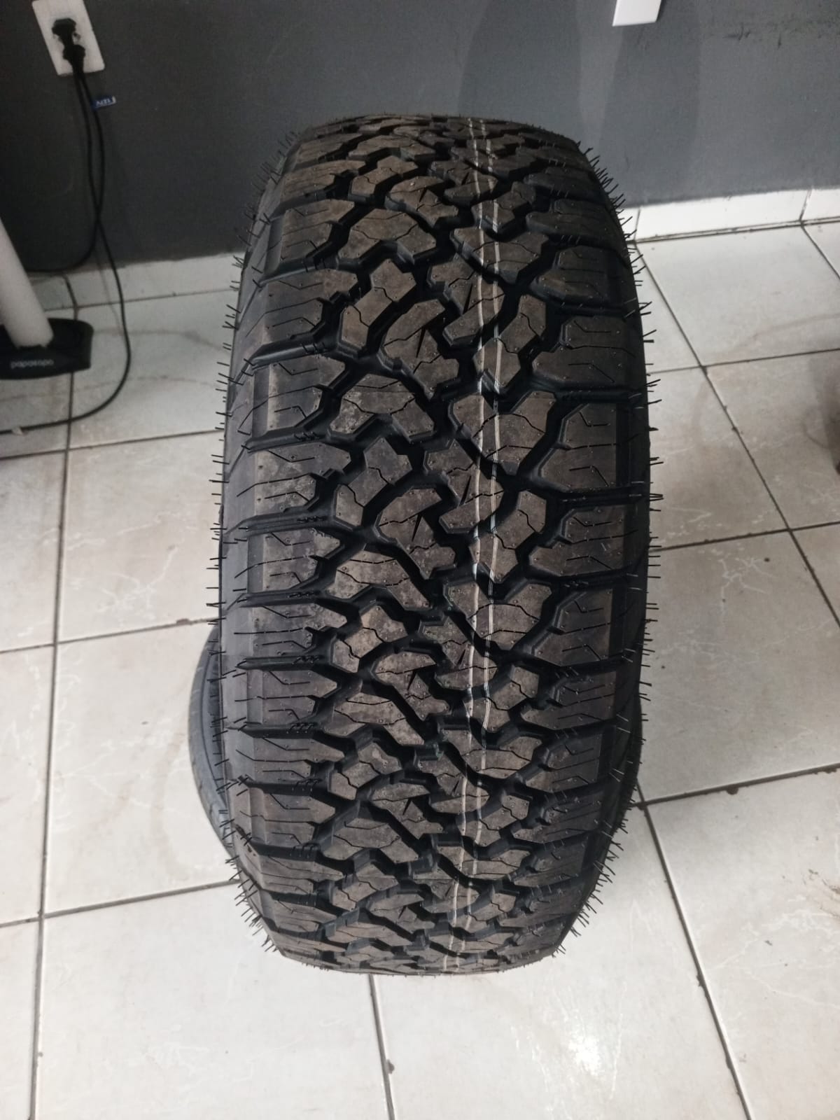 Pneu 265/70R16 GT Radial Modelo BF